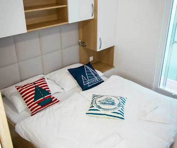 Sh Porto 2 Floating House, Marina Portorož