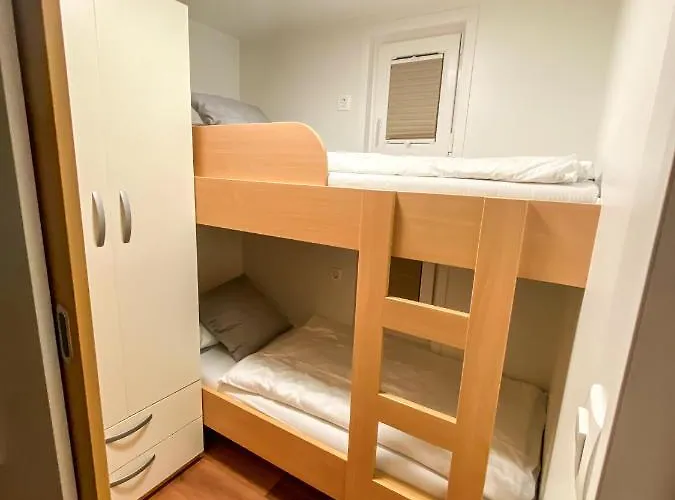 Casa de Férias Sh Porto 2 Floating House, Marina *